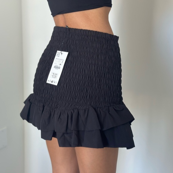 Zara Dresses & Skirts - Zara skirt